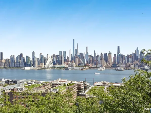 849 Boulevard #4D, Weehawken, NJ 07086
