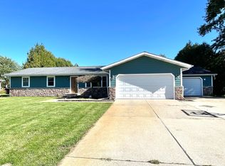 2647 S Edward Ct, La Porte, IN 46350