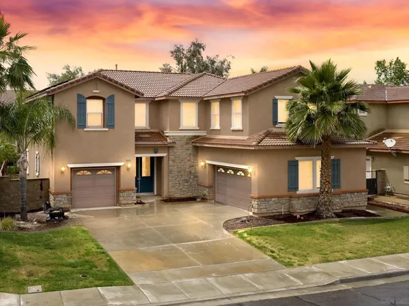 30243 Lamplighter Ln, Menifee, CA 92584