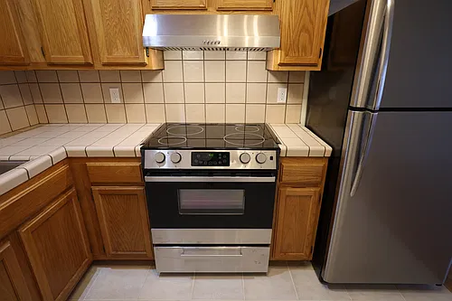 222 21st Ave #1 Photo 1