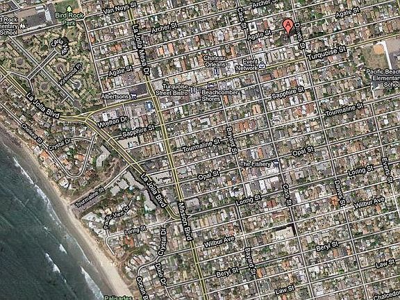 Location is good for walking to Beach, BirdRock, Pacific Bea