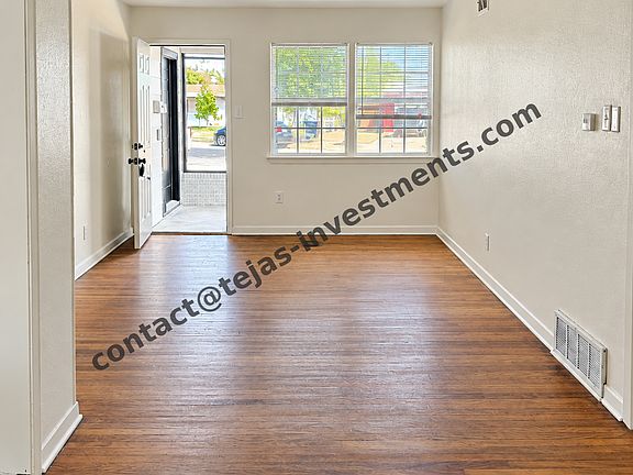 4th image of 12311 Holt Dr