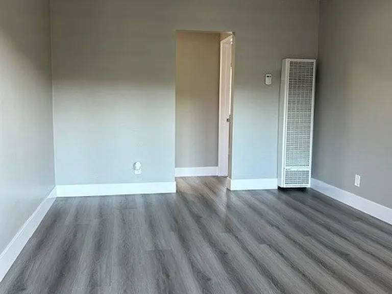 Vine Fullerton Apartments — Photo 13