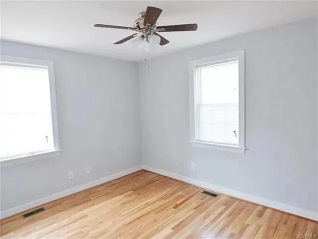 3422 Kensington Ave #B — Photo 15