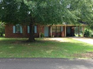 254 E Plum St, Columbus, MS 39702