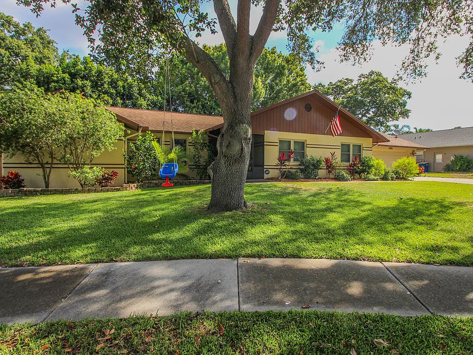 1st image of 1626 Windsor Pl