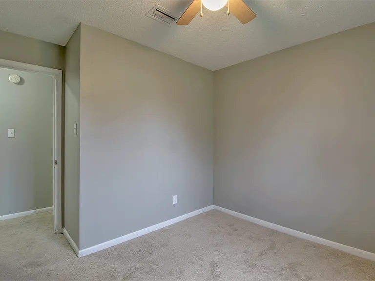 416 Smart St — Photo 12