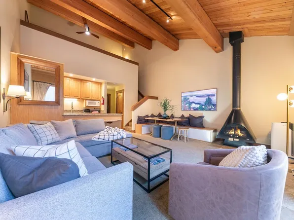 2000 Northstar Dr #313, Truckee, CA 96161