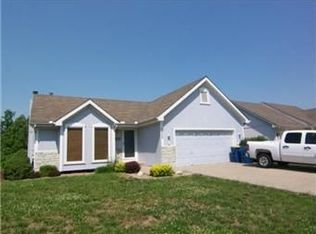1929 Current St, Liberty, MO 64068
