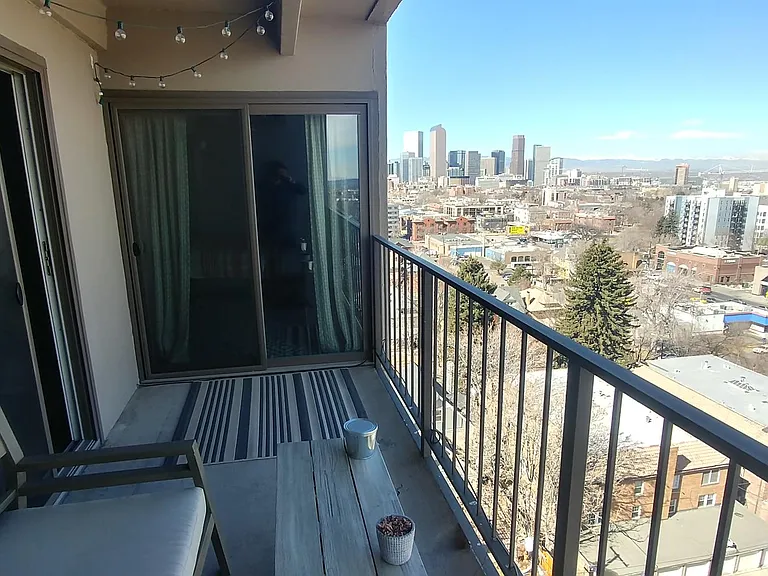 1433 N Williams St #7 — Photo 6