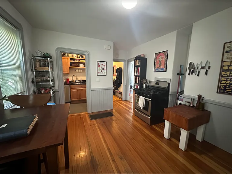 21 Windom St #1 — Photo 16