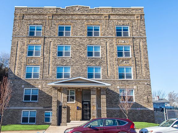 2nd image of 446-450 Irvine Turner Blvd #1D