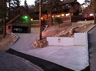 27804 N Bay Rd, Lake Arrowhead, CA 92352