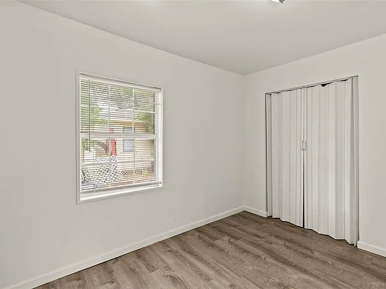 1605 E 29th Ave — Photo 24