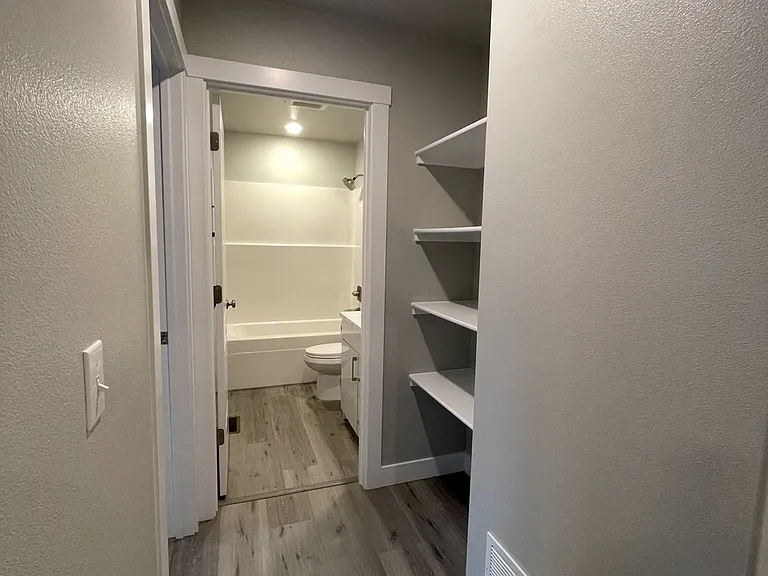 6150 W Karen St #2-4 — Photo 45