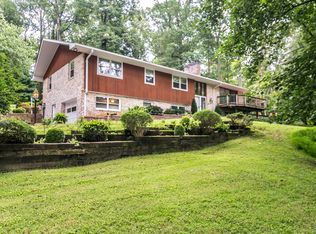 4304 Green Glade Rd, Phoenix, MD 21131