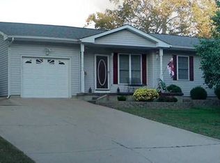 1440 Neff Rd, Saint Clair, MO 63077