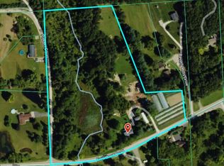 2201 Swarthout Rd, Pinckney, MI 48169