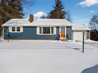 106 W Dauenhauer St, East Syracuse, NY 13057