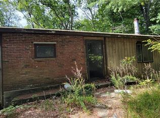 11 Ridgecrest Rd, Lake Peekskill, NY 10537