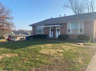 9504 Chamblin Dr, Saint Louis, MO