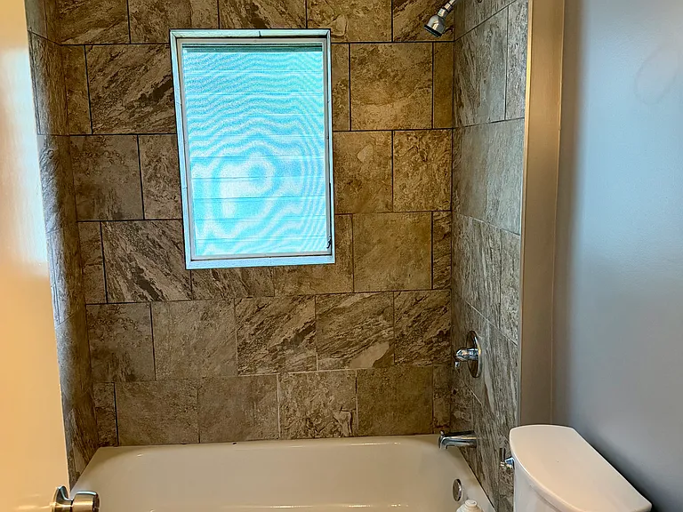 2106 Worthington Cir — Photo 10