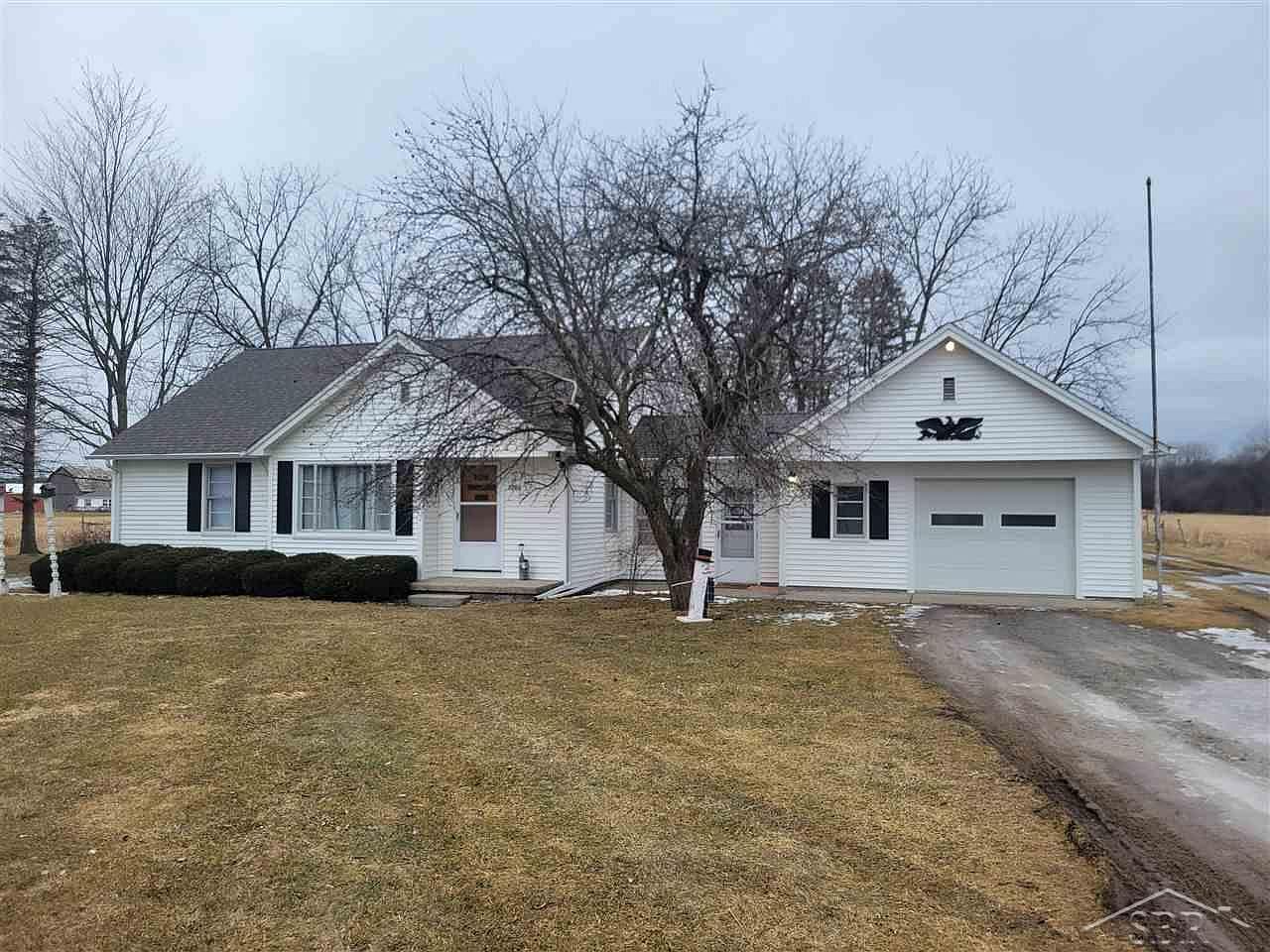 2306 S Hemlock Rd, Hemlock, MI 48626 Zillow