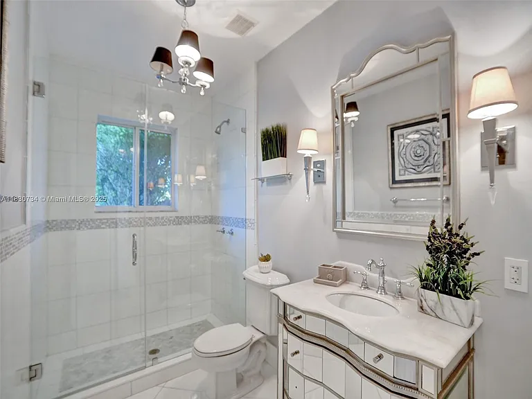 12401 SW 77th St — Photo 29