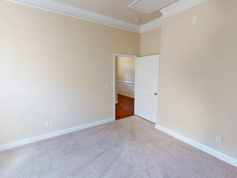 664 Scarlet Baby Dr — Photo 19