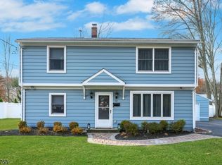 12 Bergen Dr, Cedar Grove, NJ 07009
