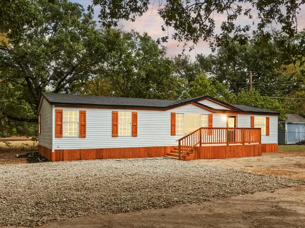 107 Karen Ln, Mabank, TX 75156