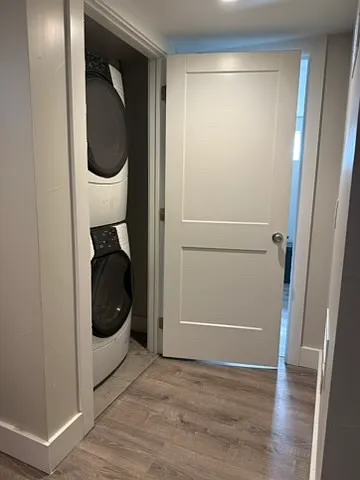 closet washer and dryer in the basement