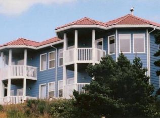 220 Reeder St, Tillamook, OR 97141