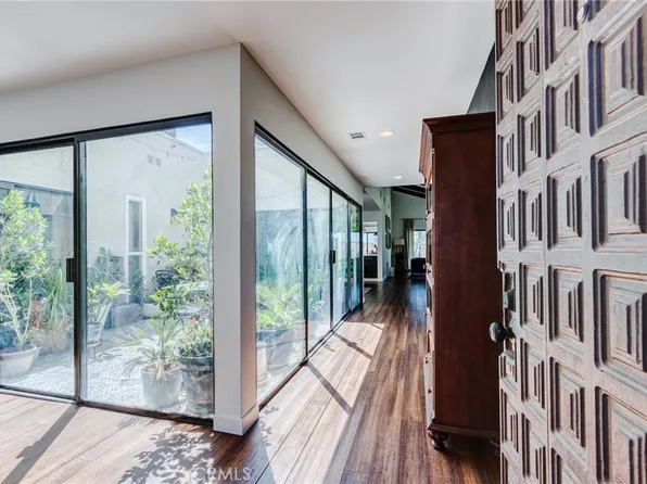 8501 Red Hill Dr, Rancho Cucamonga, CA 91730