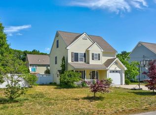 32 Highland Ave, Tewksbury, MA 01876