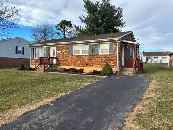 701 Moran Ave, Salem, VA 24153