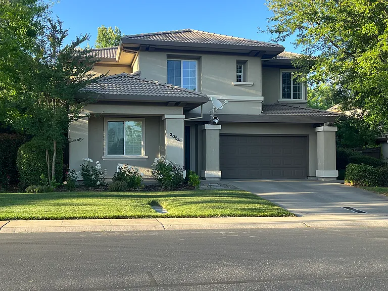 3054 Pescara Pl — Photo 33