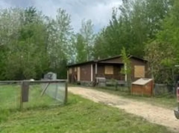 542 Dene ROAD, La Loche, SK S0M 1G0