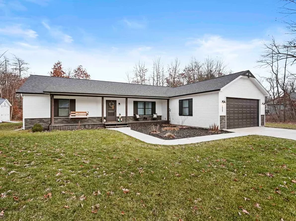 10985 N 575 E, Demotte, IN 46310
