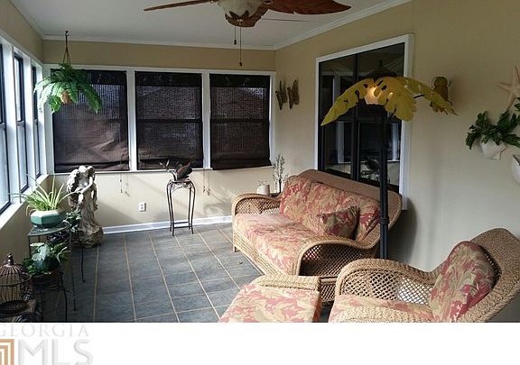4th image of 110 Summertown Dr