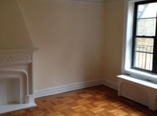 14432 35th Ave APT C44, Flushing, NY 11354