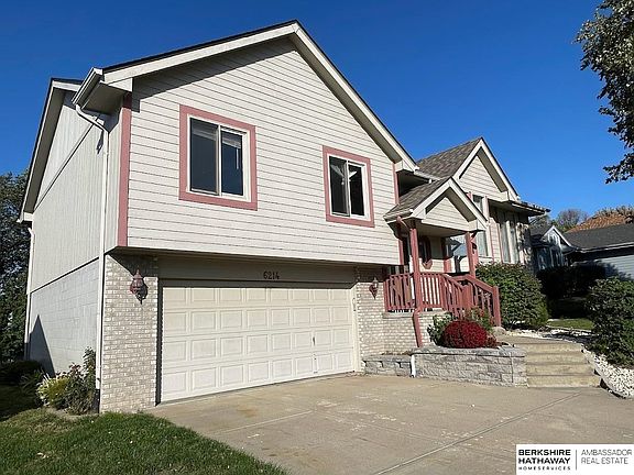 3rd image of 6214 N 104th St
