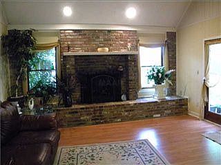 3rd image of 9069 Ashmere Dr