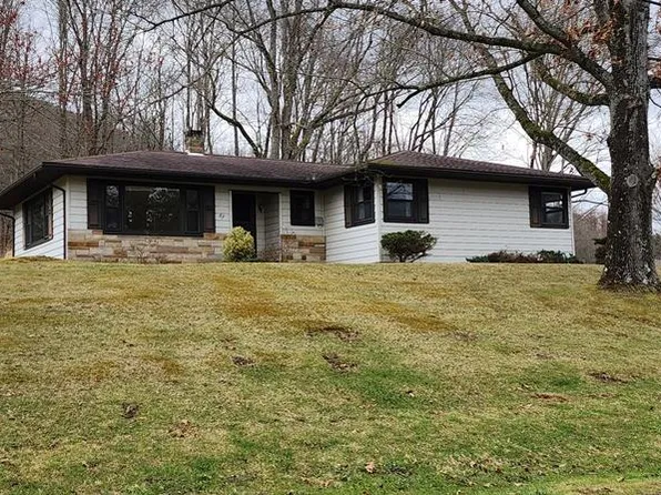 87 Thornapple Rd, Emporium, PA 15834