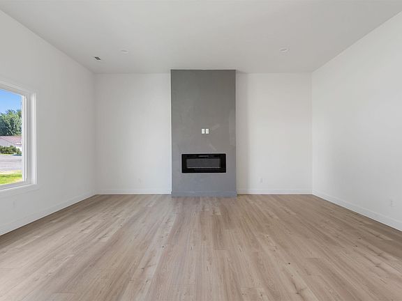 4th image of 1101 Odin Ave