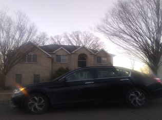 27 Stratton Dr, Wayne, NJ 07470