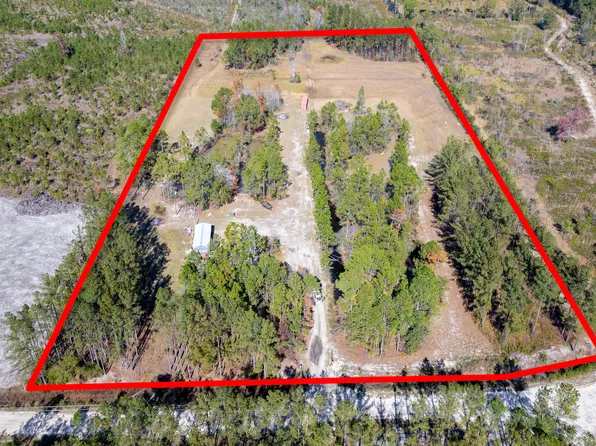 3222 Bertran Trl, Waycross, GA 31503