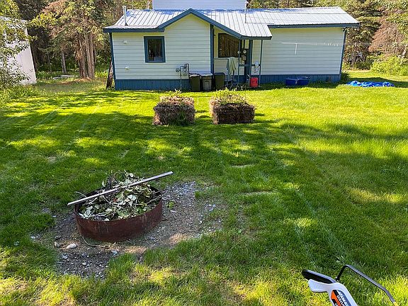 .89 acre lot, firepit
