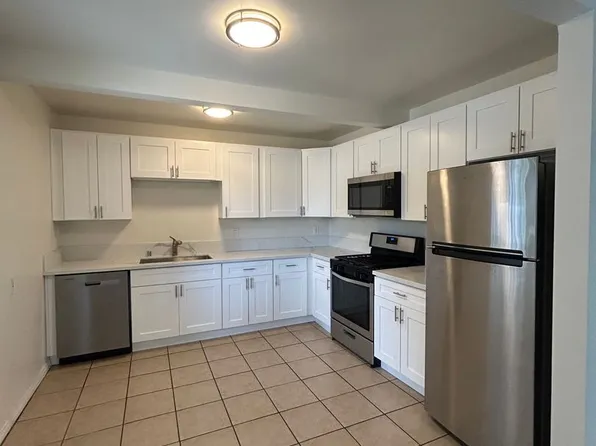 2015 Felspar St APT B, San Diego, CA 92109