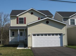 21750 W Ravine Dr, Lake Zurich, IL 60047